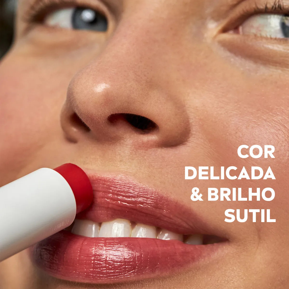 Protetor Labial Nivea FPS 10 Morango 4,8g